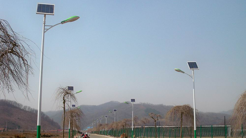 Solar Energy Road Lamps.png